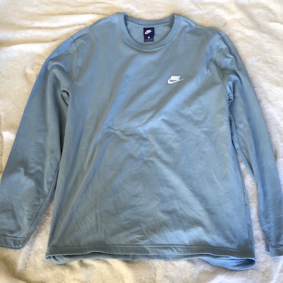 baby blue nike shirt